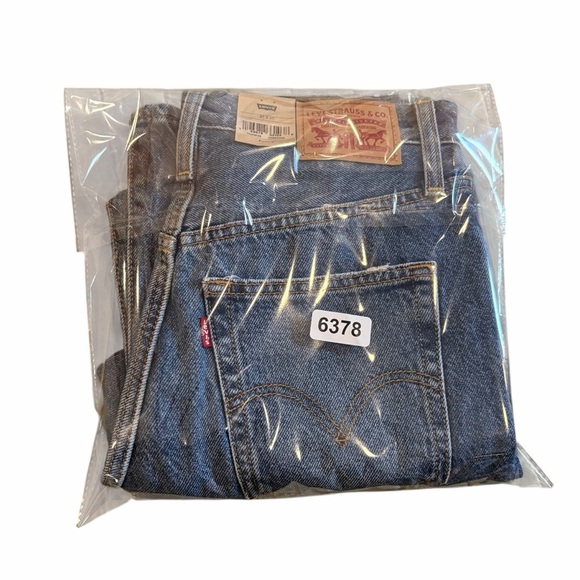 Levi’s Ribcage Straight Ankle Jeans Distressed Knee Holes 27 x 27 NWT - Picture 13 of 13